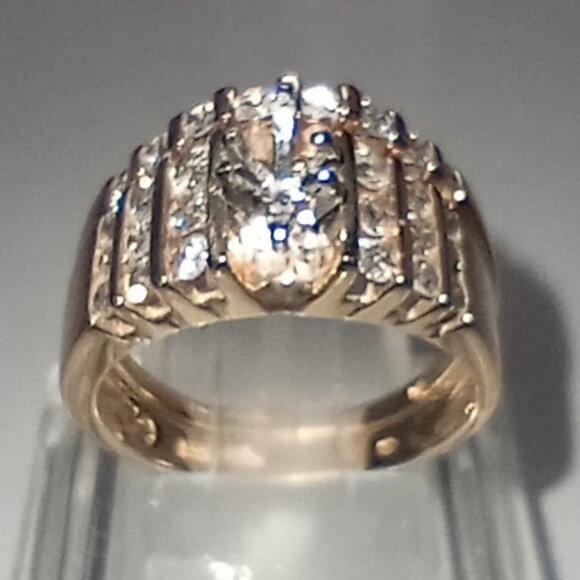 14Kt Yellow Gold Full-Carat Diamond 7x4mm Marquise Semi-Mount Wedding Ring Set - Picture 2 of 5